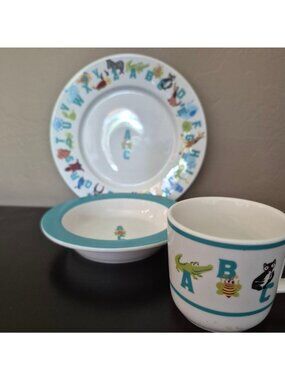 ABC Animals By Oneida 3-Piece Kids Dinnerware Set - Plate Bowl  Mug
